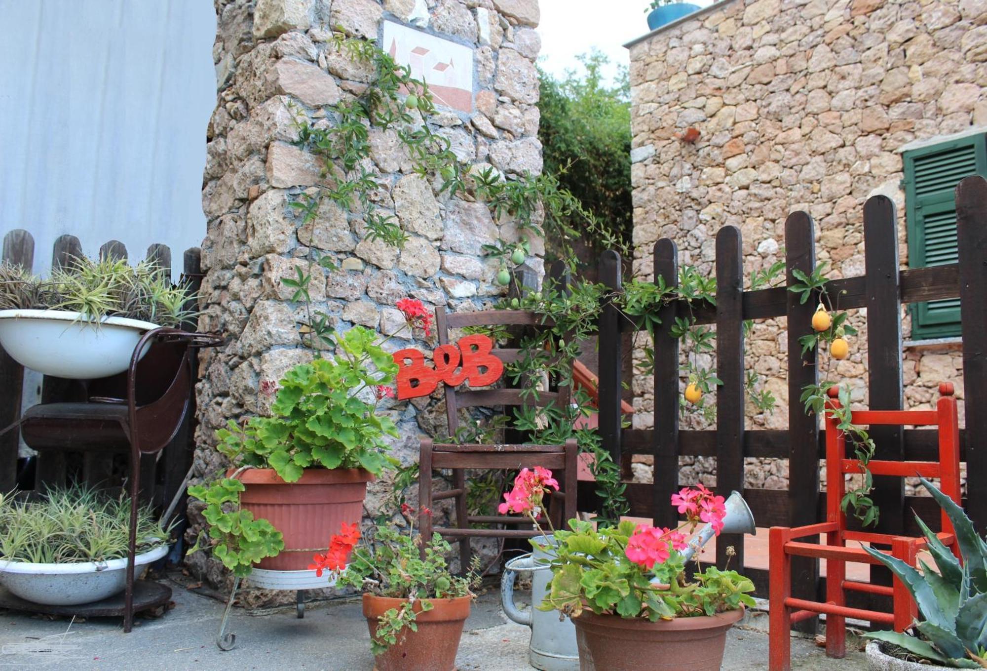 Segni E Impronta Bed & Breakfast Finale Ligure Dış mekan fotoğraf